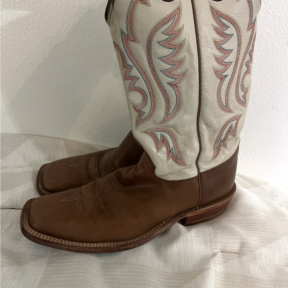 Justin Boots Brown and Cream Cowboy Boots